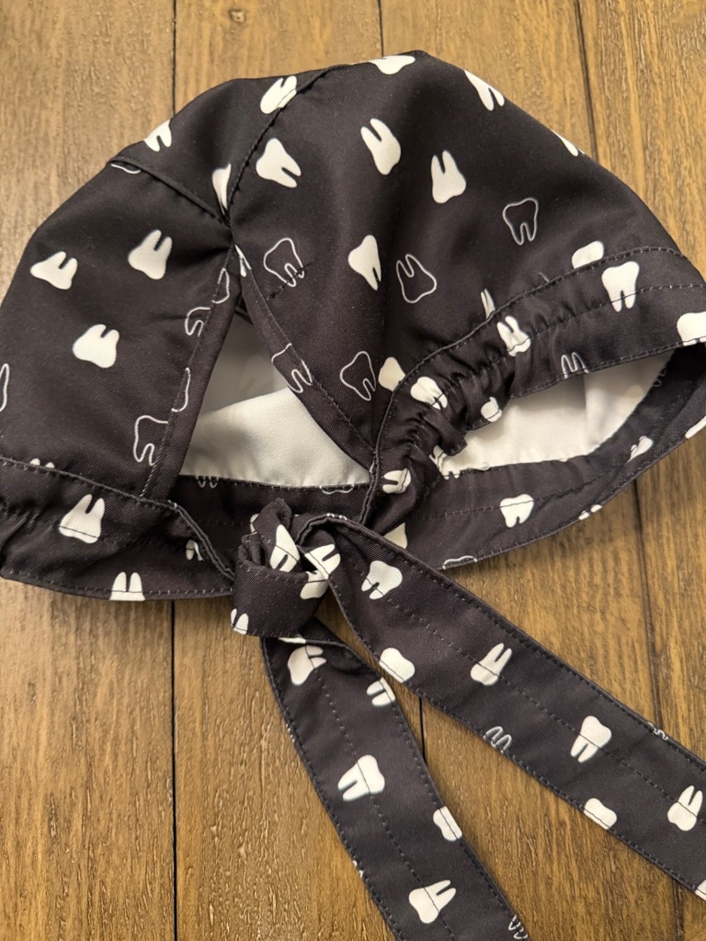 Dental theme Scrub Cap - Picture 4 of 4